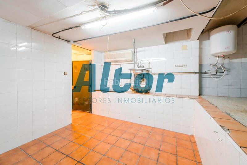 Foto a8bba0dd-822d-42f2-8a90-3bb6ae2cf129. Locale commerciale in Almagro Madrid