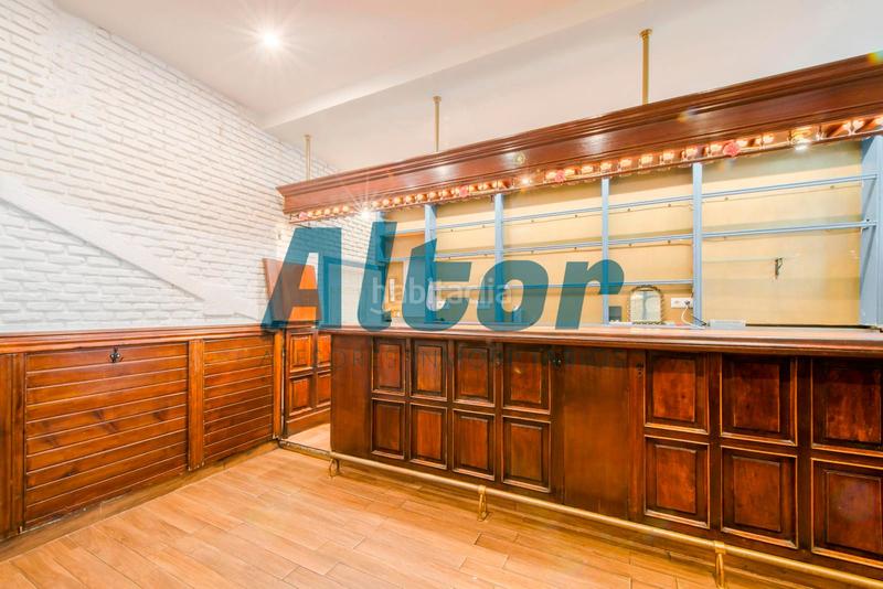 Foto f75bf621-39d7-4422-a5e5-1b4a1b0271e7. Locale commerciale in Almagro Madrid