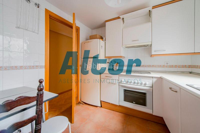 Foto 1e69cd90-6678-4306-8882-3d7791d5e05c. Pis amb calefacció aparcament a Guindalera Madrid