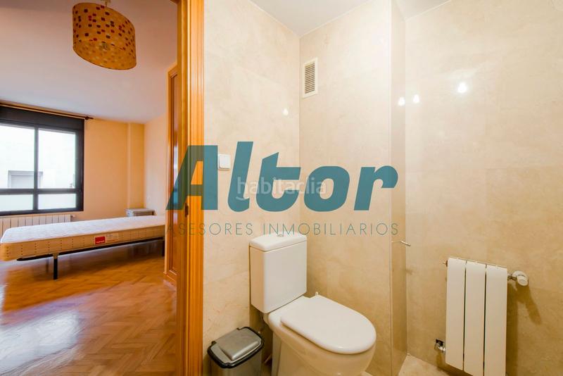 Foto dc309326-e281-419e-8732-ceea163a4277. Pis amb calefacció aparcament a Guindalera Madrid