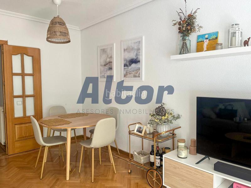 Foto 0914f426-9bcc-463d-b17a-a7634baa25fe. Location appartement avec piscine dans Prosperidad Madrid