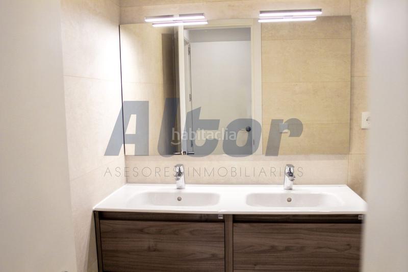 Foto 5ecaa842-5590-4ce6-9cda-db0fb95f77d0. Miete etagenwohnung mit heizung pool in Cuatro Caminos - Azca Madrid