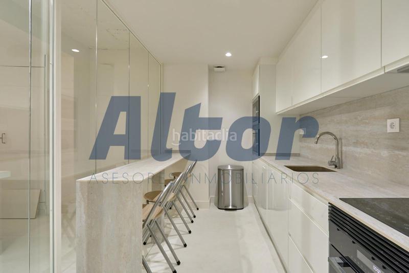 Foto 40bcc44c-850d-442f-ace0-d32c27dc6fec. Bureau avec chauffage dans Castellana Madrid