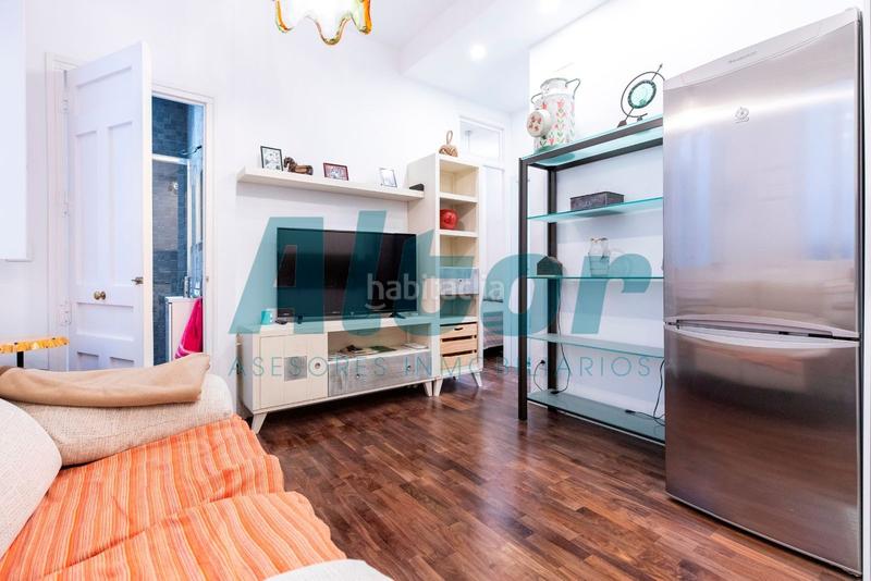 Foto 3c99b29f-1a30-4c35-8737-8e972e6e23c5. Appartamento con riscaldamento in Cortes-Huertas Madrid