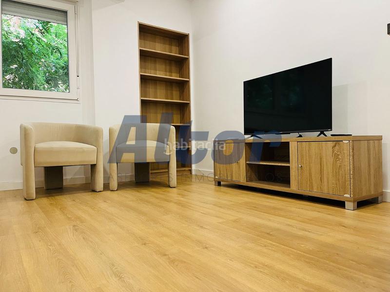 Foto 1fcf25f3-970c-41e0-99b0-acd74f2b052e. Alquiler piso en Imperial Madrid