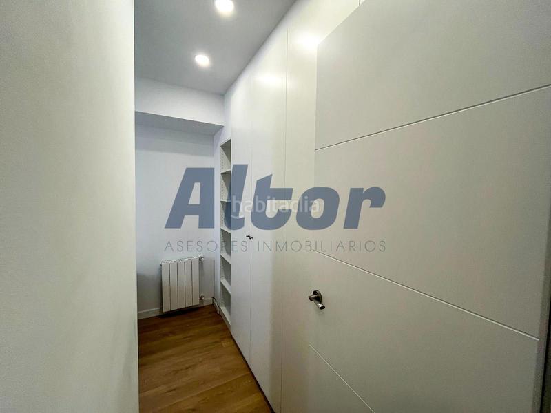 Foto 5ea4ec71-677b-4f44-9fce-1110d20994db. Location appartement dans Imperial Madrid