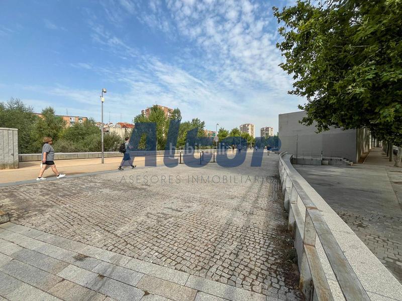 Foto d27957b3-1e11-480b-ba31-c7773d664af3. Location appartement dans Imperial Madrid