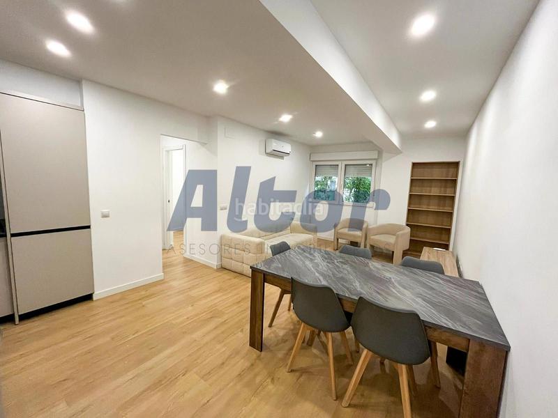 Foto f7d5cd03-17d8-4bc4-85a6-ad8748d6b971. Rent flat in Imperial Madrid