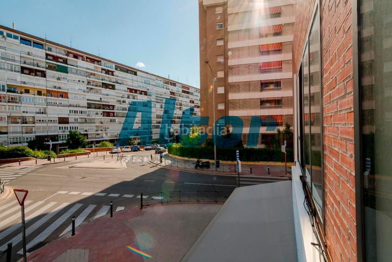 Foto d3c0d618-df53-4880-b7f7-9830f31d2a7f. Locale commerciale in San Pascual Madrid