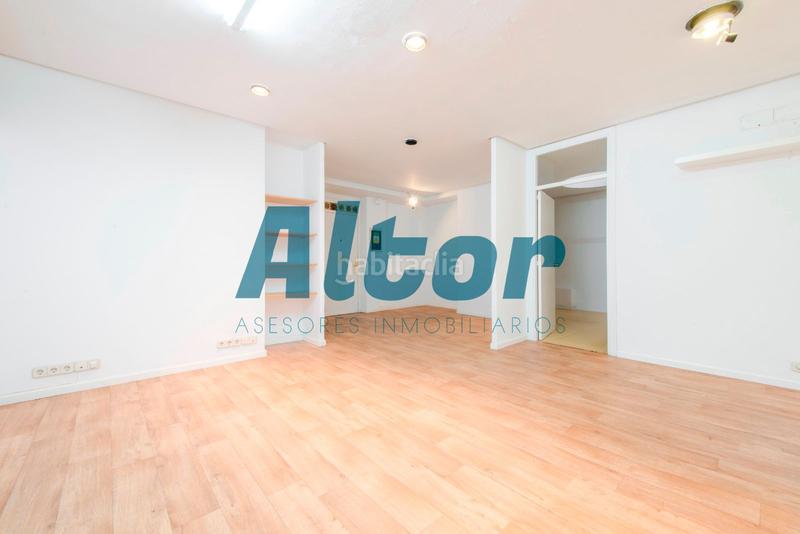 Foto 56a34a2f-2fde-4d7f-aa00-4a3783018595. Office space in Argüelles Madrid