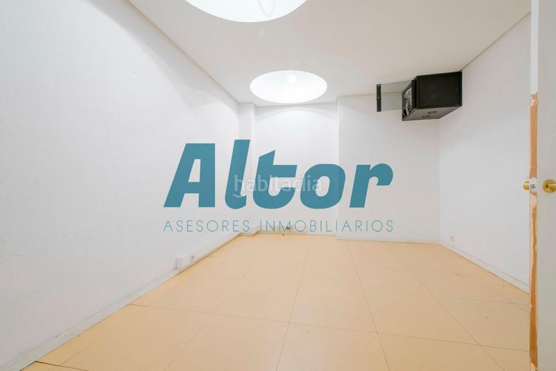 Foto 699c9967-a31c-4d5a-828b-b260f83279c5. Office space in Argüelles Madrid