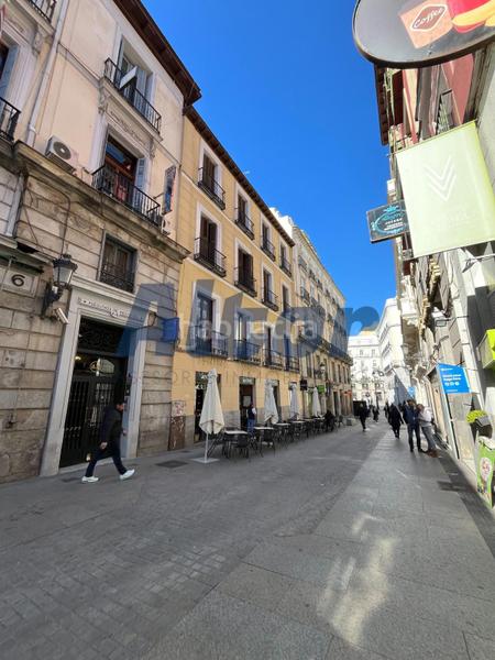 Foto b1f121a8-ea76-441a-b2a0-d55104457cda. Lloguer pis amb calefacció a Sol Madrid