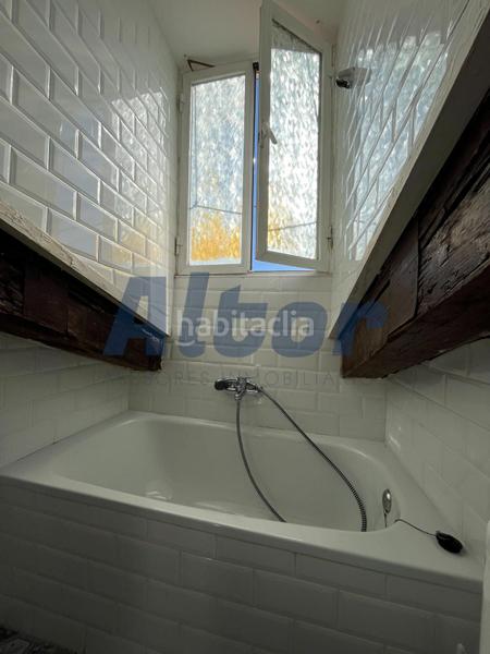 Foto 1fc4780c-8baf-4d4f-b296-3da4669b828d. Location appartement avec chauffage dans Sol Madrid