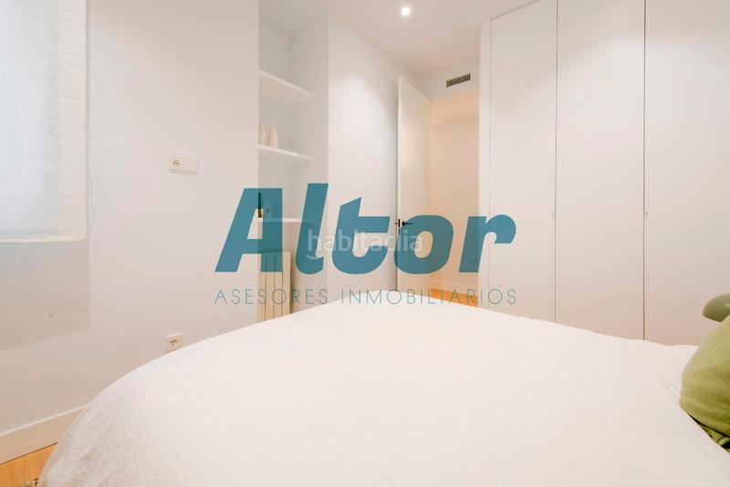 Foto 0b1e3f3d-d2ca-4e99-8f05-a9a7ed01c2f0. Piso en Trafalgar Madrid