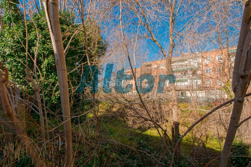 Foto 1614a6a2-f9bd-48bd-bc97-ff71be3bf4d1. Finca rústica en Estación Pozuelo de Alarcón