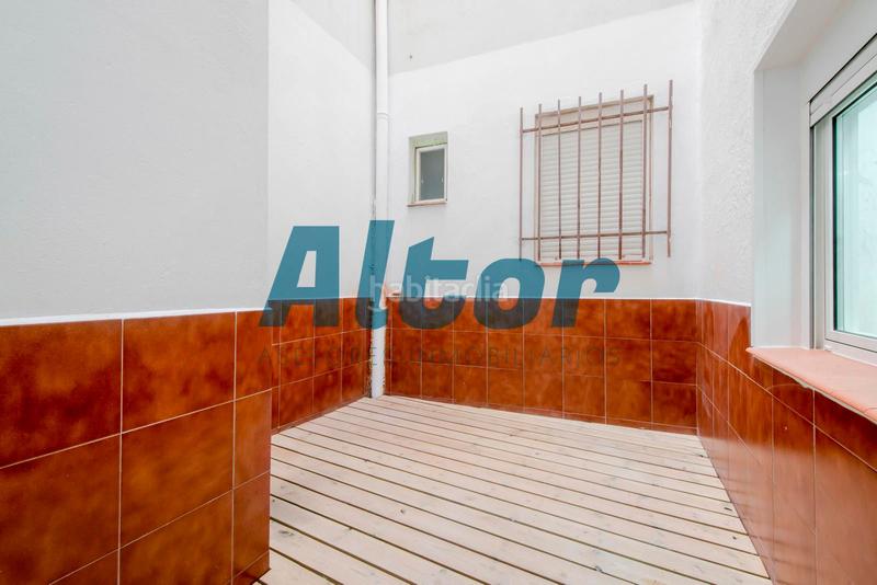 Foto c9b81235-cabd-4e84-b1b0-05455a5007ed. Pis amb calefacció a Bellas Vistas Madrid