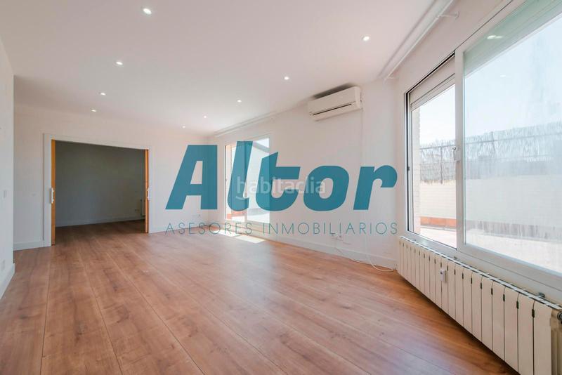 Foto 6644e7a8-4f77-45a0-8c22-e71268b64171. Alquiler ático en Goya Madrid