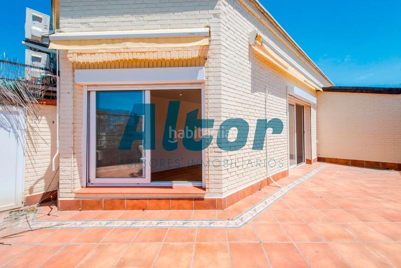 Foto 3dbf60bd-a5b3-4395-bcae-3c27cfede7e6. Miete dachwohnung in Goya Madrid