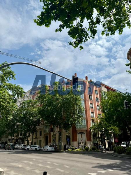 Foto 38640d77-ec4c-4eff-ac97-7428b16e3d1e. Rent penthouse in Goya Madrid