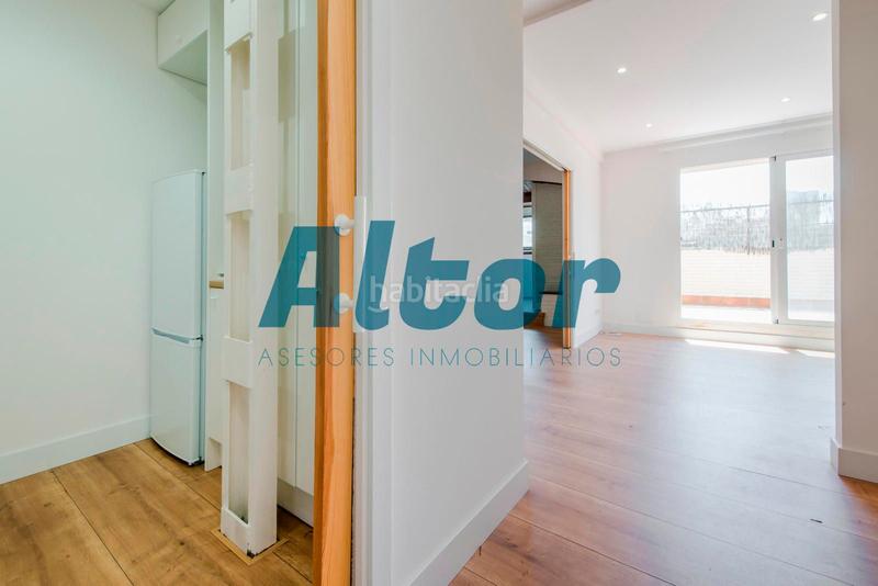 Foto b6a90485-c472-49b6-9790-c50a25bcdf1e. Rent penthouse in Goya Madrid