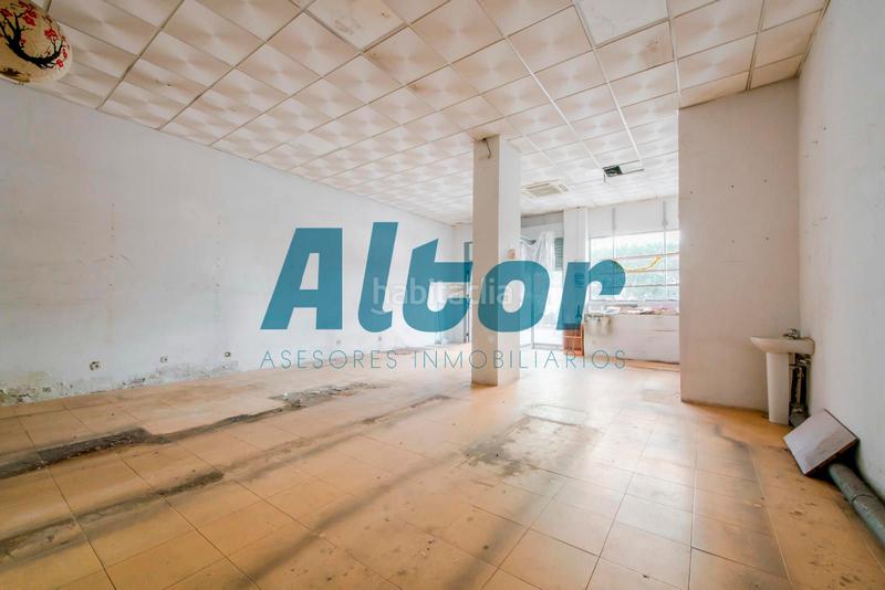 Foto 129363f0-aca5-4eb2-a521-60216b45ea0d. Local comercial a Parque Oeste-Fuente Cisneros Alcorcón