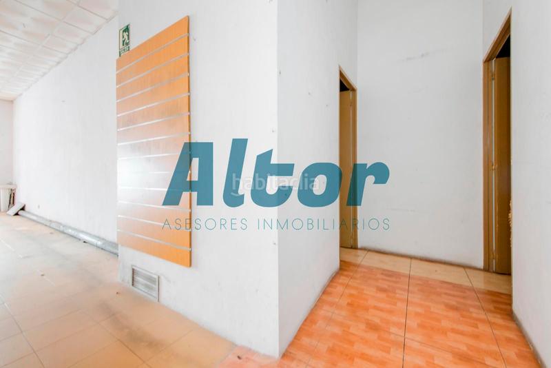 Foto 8c87025a-2ce1-4ad0-8232-0e42810430d6. Local comercial a Parque Oeste-Fuente Cisneros Alcorcón