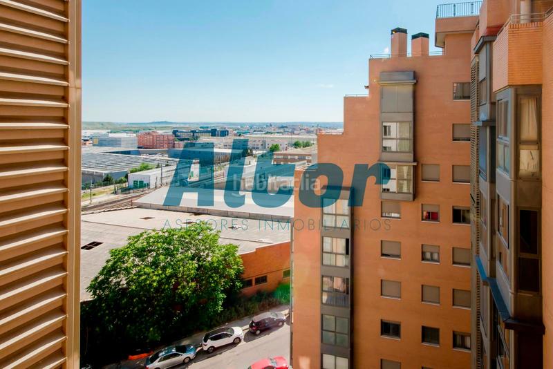 Foto c7dcc80e-1f4e-4abb-a37a-6b5e42f0e29a. Piso  en venta en vallecas palomeras con inquilino y rentabilidad desde el primer dia! en Madrid