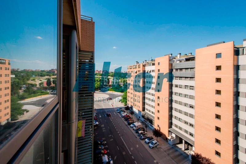 Foto d233eeb1-5ca3-445b-b013-186196797cc7. Piso  en venta en vallecas palomeras con inquilino y rentabilidad desde el primer dia! en Madrid