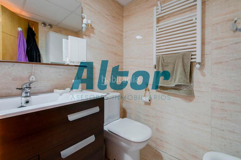 Foto ffd49cf1-9199-4f96-9f19-84f2a8950404. Piso  en venta en vallecas palomeras con inquilino y rentabilidad desde el primer dia! en Madrid