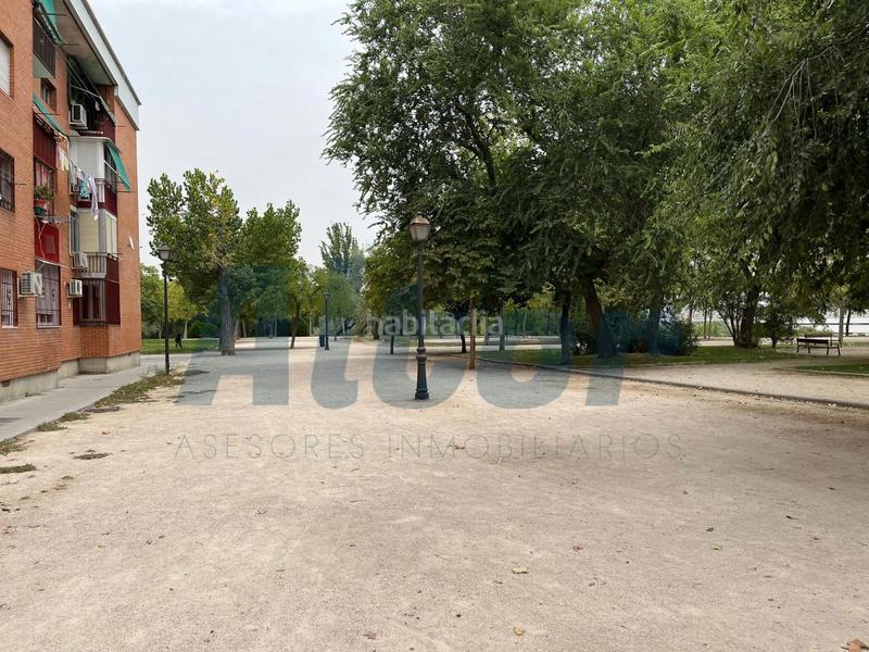 Foto 60b21e74-1f3f-4a1a-947f-32dc8e35ad17. Locale commerciale in Pradolongo Madrid