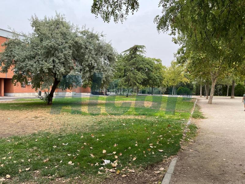 Foto b817b0ff-8625-44fb-81f7-1048c9170844. Locale commerciale in Pradolongo Madrid