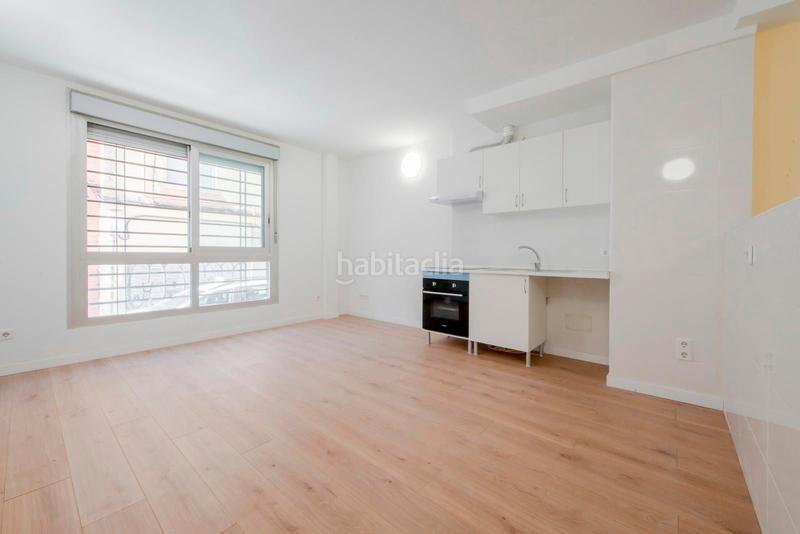 Foto 0f3918a4-0f7d-4668-93b8-dd53550f0d39. Piso en San Diego Madrid