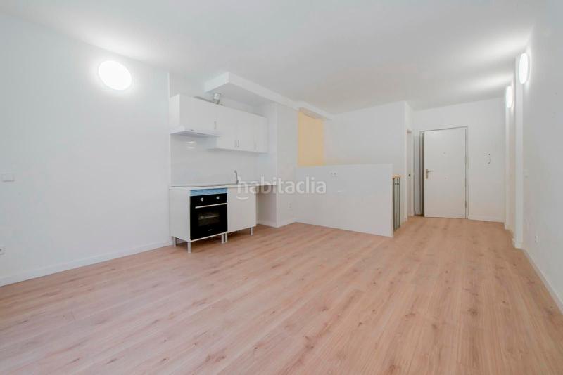 Foto 802860fd-3850-4dcd-8541-90c0d15d136d. Piso en San Diego Madrid