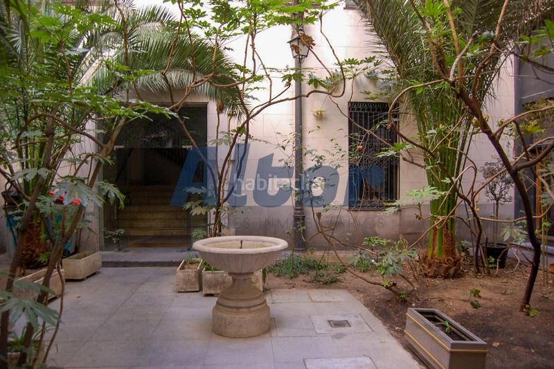 Foto 5d836f83-49c8-48a1-9bb7-45a35006ef40. Piso en Sol Madrid