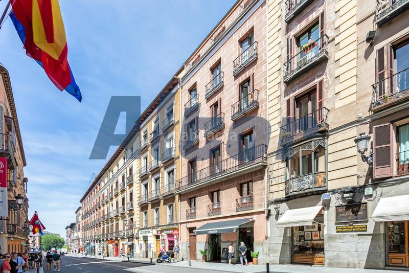 Foto 2066bf20-ef32-46a2-b1c0-8f06f3c56cd8. Appartement dans Sol Madrid