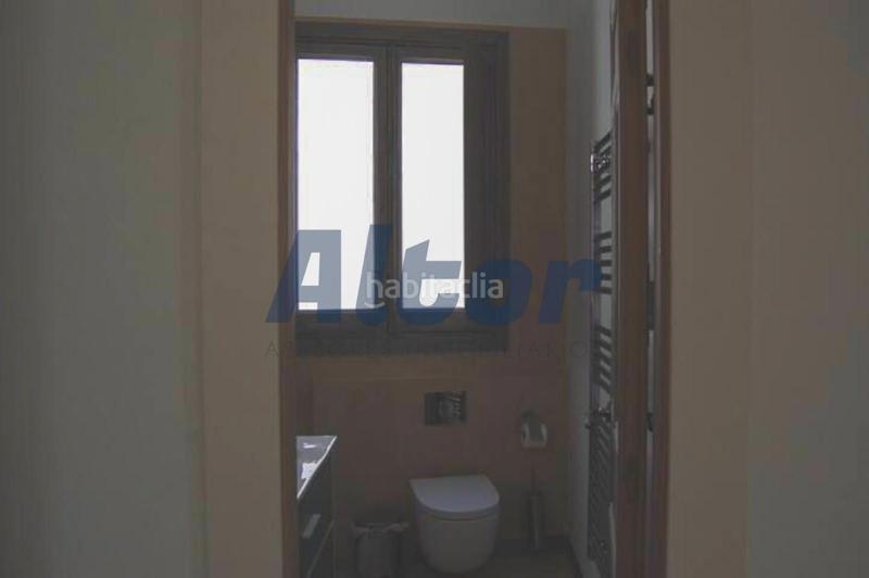 Foto 26156b73-ec6f-4264-b806-f65ecf380f61. Appartement dans Sol Madrid