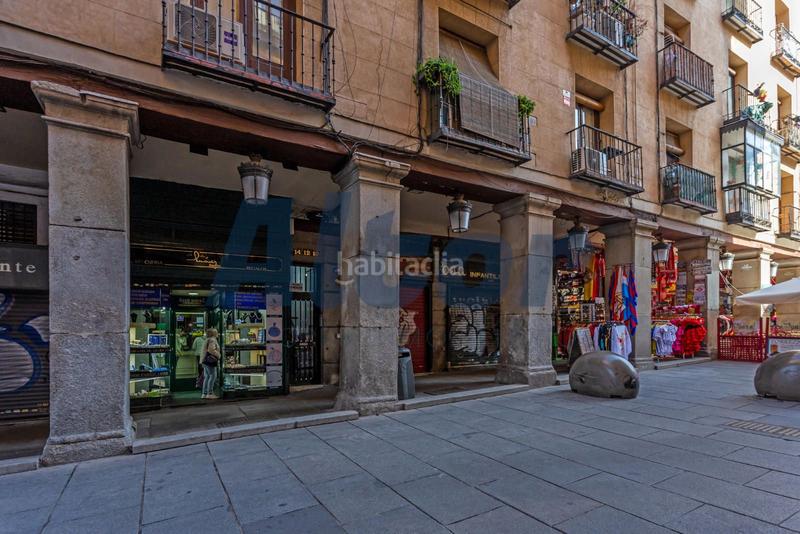 Foto bfe90a50-fb8d-403a-8c7d-f4f3a4028421. Appartement dans Sol Madrid