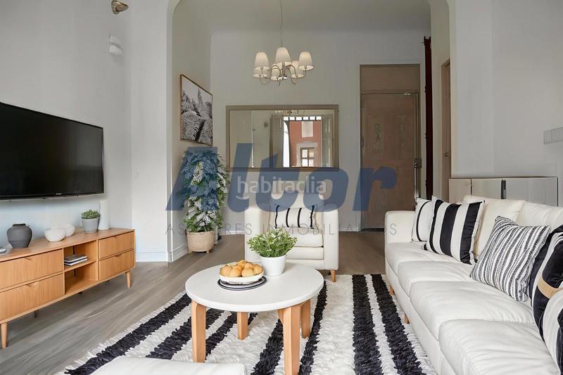 Foto fb514bfc-29f0-4228-afcf-d4285070585d. Appartement dans Sol Madrid