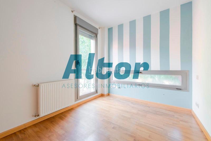 Foto 42058262-0a82-44eb-a9e4-45b82c0773a5. Pis amb calefacció aparcament piscina a Puerta Bonita Madrid