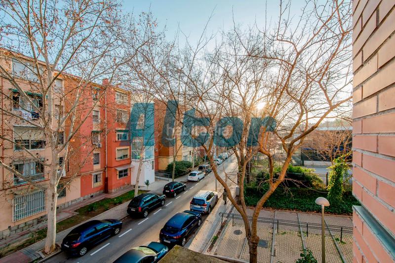 Foto 6a3aa6b6-8f61-462b-acf1-21f9e7c11407. Pis amb calefacció aparcament piscina a Puerta Bonita Madrid