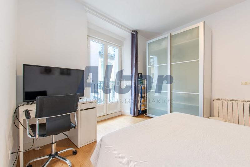 Foto 114ea56c-db3f-456f-8af2-7b531dd85df2. Piso en Universidad-Malasaña Madrid