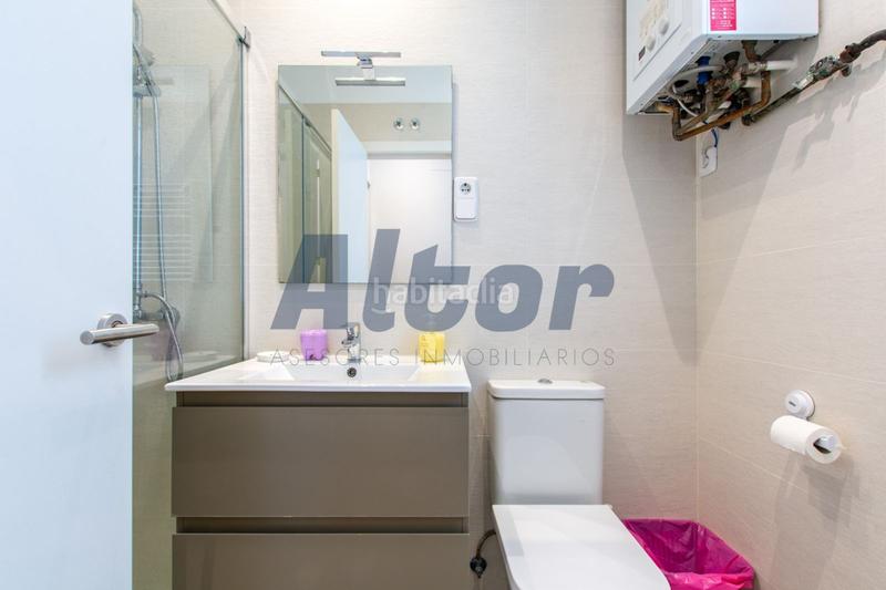 Foto b04dd959-5fd4-46e9-991e-58515145fb37. Piso en Universidad-Malasaña Madrid