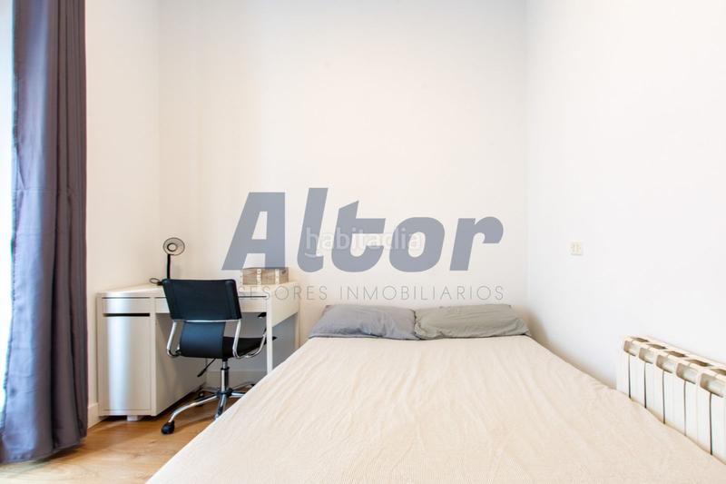 Foto fb5d480e-3545-4fdf-91e2-ed581169bd95. Piso en Universidad-Malasaña Madrid