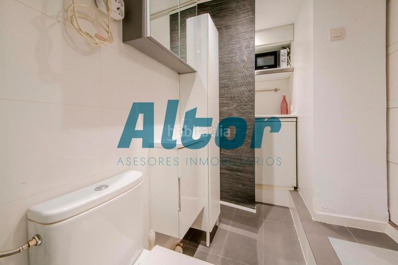 Foto 1b9e932f-aab7-4606-9add-9fddb0ecb689. Local comercial a Fuente del Berro Madrid