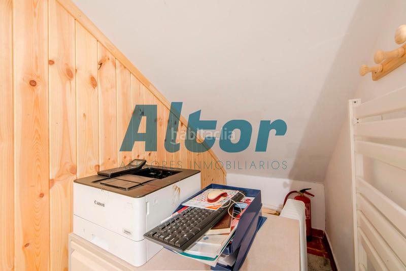 Foto 9389a62f-a921-43ed-8eb0-5a741d60cdab. Local comercial a Fuente del Berro Madrid