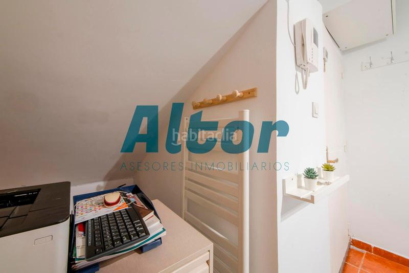 Foto d5380ebf-192e-4632-b7ef-2b3862b79058. Local comercial a Fuente del Berro Madrid