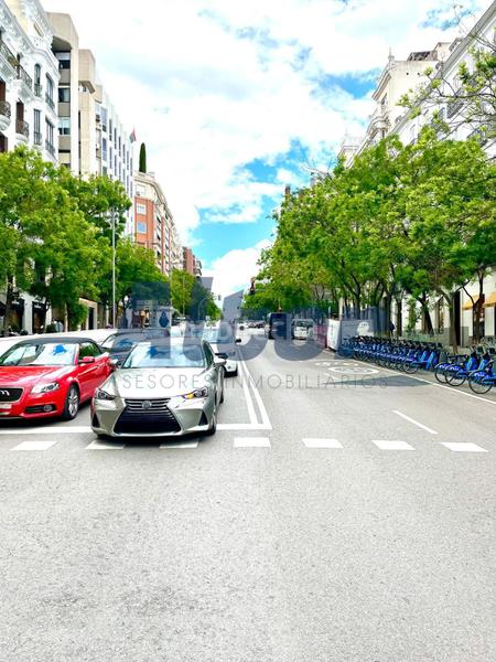 Foto a0d138e2-cc1a-4e89-b721-cd66a1fc0a18. Miete etagenwohnung mit heizung parking in Castellana Madrid