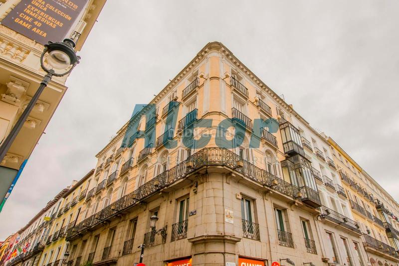 Foto b7b0cd24-c0de-493a-a8cb-5ea321228fc8. Piso en Sol Madrid