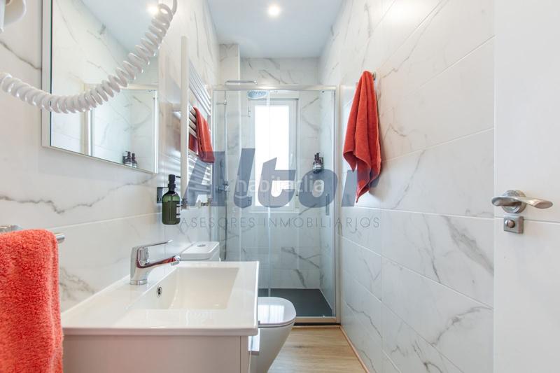 Foto 1562c2f3-0f3a-44ad-94ff-8e337a420970. Pis a Universidad-Malasaña Madrid