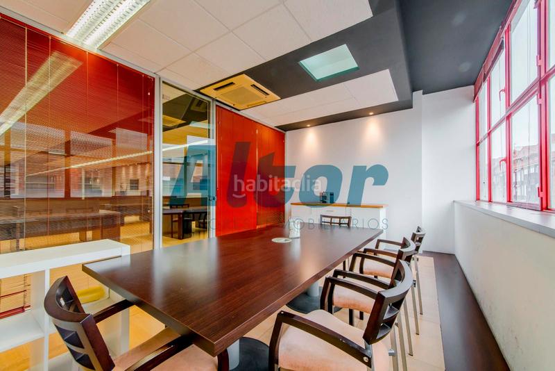 Foto 7f164d53-bf5b-4a31-8a3c-50ae60490e87. Office space in Delicias Madrid
